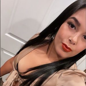 Meet your Posher, Fidelisa